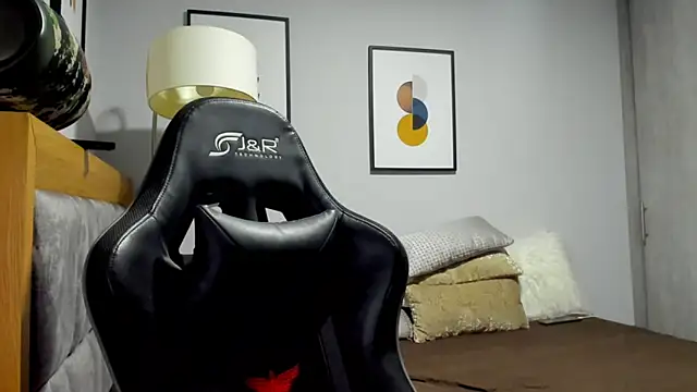 Dante Storm online show from December 19, 1:41 pm