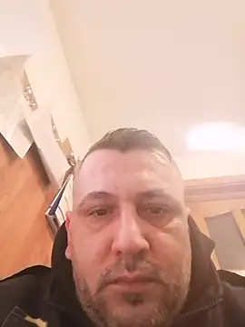 yourflowerpink online show from February 15, 6:08 am