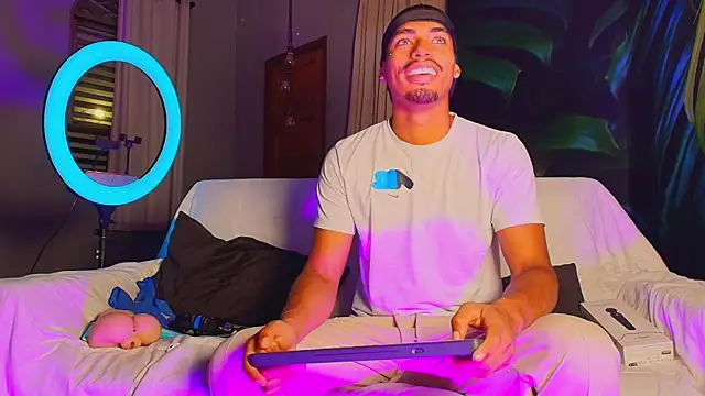 LiamByrne online show from December 18, 4:08 am