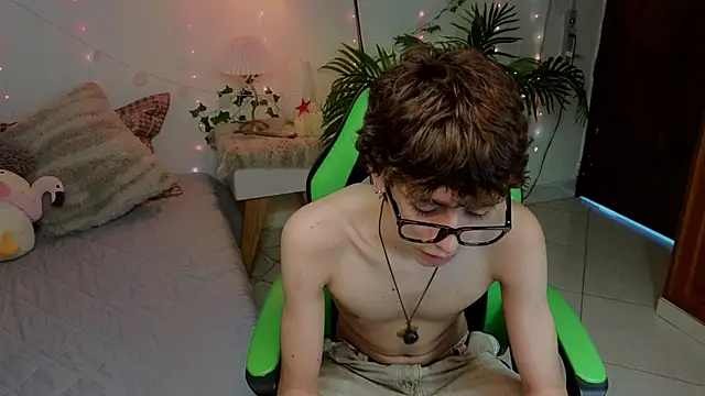 Matty Sparkk online show from June 12, 1:20 pm