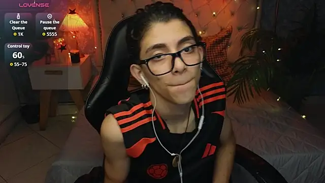 Matty Sparkk online show from March 30, 1:23 pm