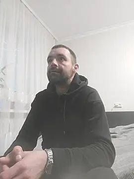 MaksDzubaV online show from October 3, 3:28 pm