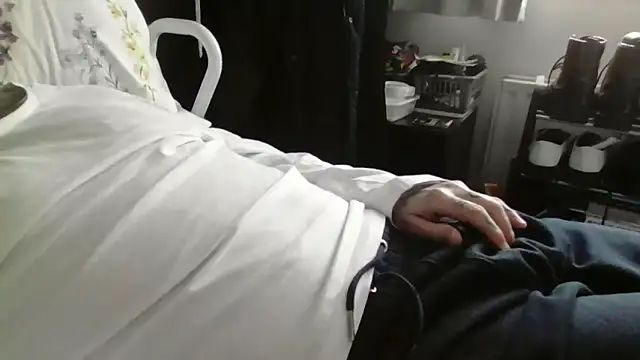 cumplaywithme78 online show from April 16, 9:53 am