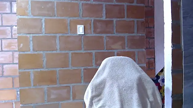 Aronbbc online show from April 23, 2:08 pm