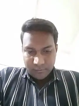 vikesh05 online show from December 4, 9:11 pm