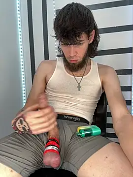 bwcizThrobbing online show from February 24, 12:45 am