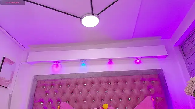 Andy Leex online show from February 8, 8:46 pm