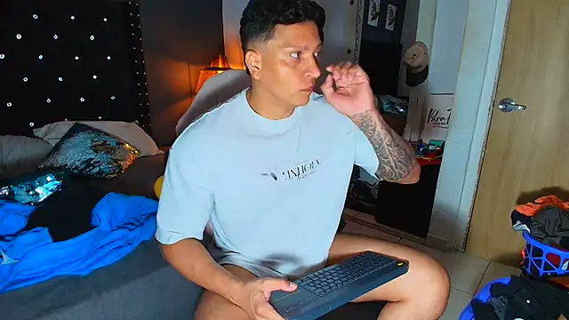 ethan dalton  online show from March 2, 3:28 am