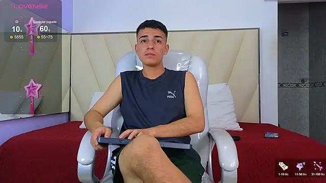 Hotboy21  online show from November 8, 4:04 am