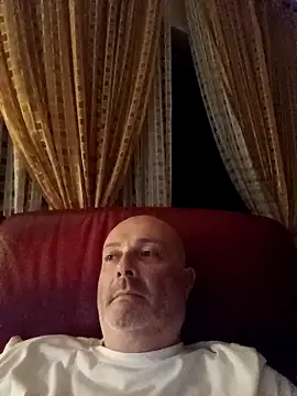 Alexis Bull online show from September 26, 11:24 pm