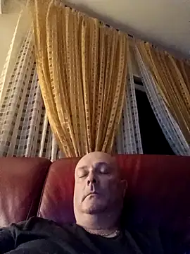 Alexis Bull online show from September 29, 11:33 pm