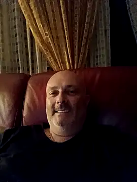 Alexis Bull online show from September 19, 11:26 pm