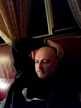 Alexis Bull online show from February 26, 11:28 pm