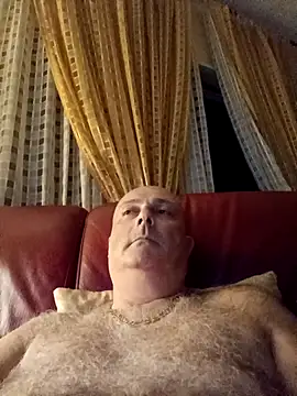 Alexis Bull online show from September 13, 11:39 pm