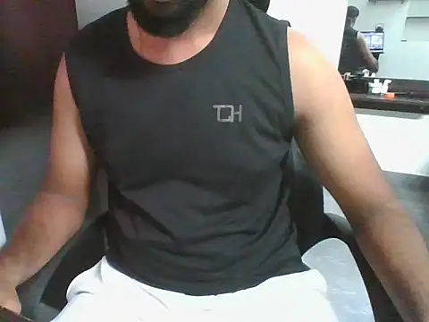 lovelyakash69 online show from December 22, 5:48 am