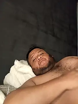 Osogaypardo online show from September 24, 7:07 am