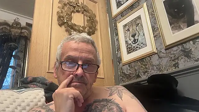 poggles online show from October 30, 6:48 am