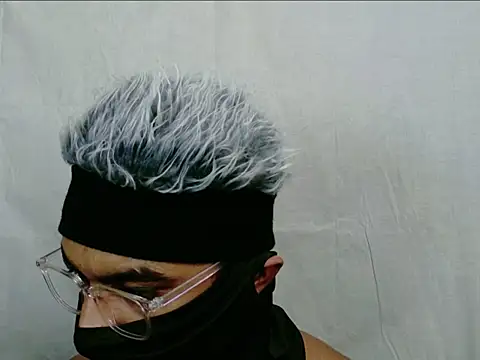 ChiseledCharm online show from June 22, 1:00 am