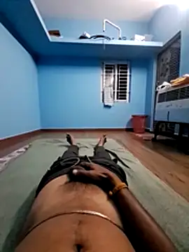 Tamilpayan00 online show from March 31, 4:42 pm