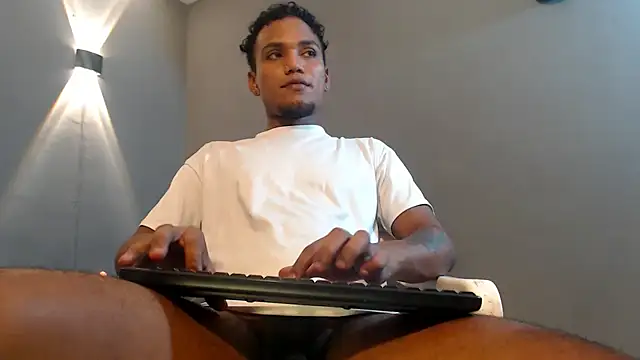 mateonick40 online show from April 8, 6:27 pm