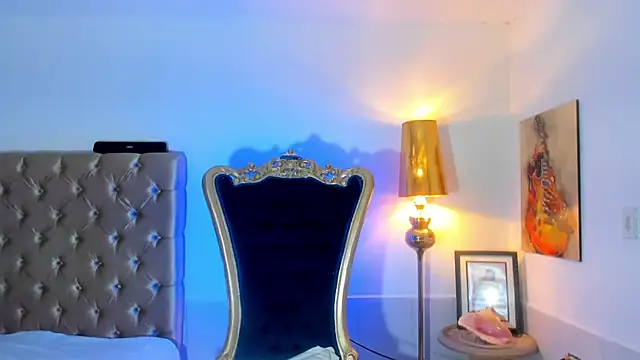 antonio  444 online show from April 8, 10:25 am