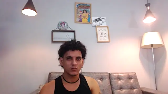 Xfire boy69 online show from November 29, 3:03 pm