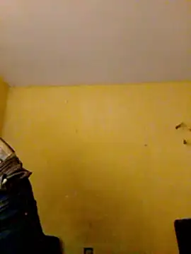 LuxuriousCure4 online show from December 4, 5:14 am