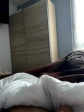 maxime3266 online show from December 3, 7:36 am