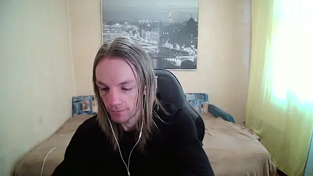 AdamDickens online show from March 30, 4:35 am