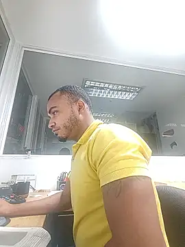 SanChacal5694 online show from January 8, 10:26 pm