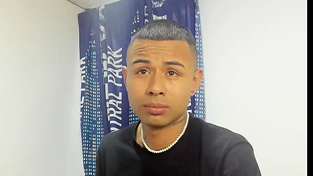  Logan Colton  online show from November 12, 10:25 pm