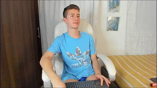 ThiagooJames online show from September 10, 11:25 pm