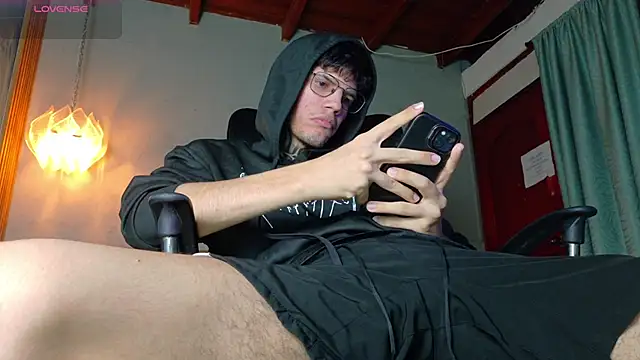 david huge online show from April 5, 2:30 am