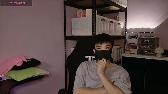 doggyman523 online show from November 24, 5:14 pm