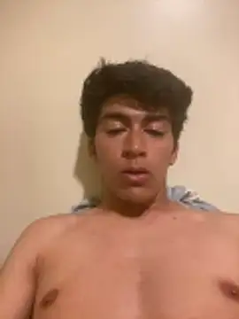 BadboyXXXMZ online show from April 14, 12:44 am