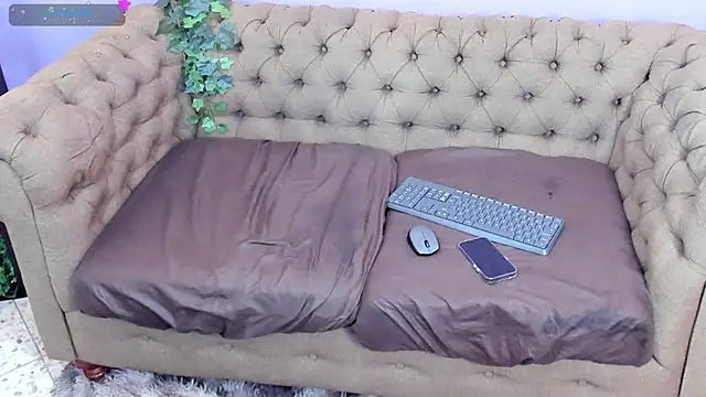 JoseLucian online show from September 10, 10:30 pm