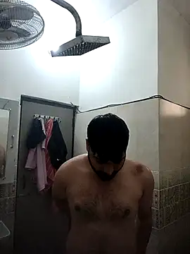 Snapshot of Himanshu111007 chatting on September 25, 5:17 am Himanshu111007 online show from September 25, 5:17 am