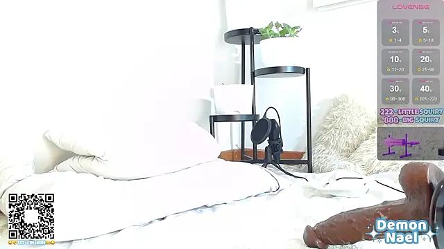 juandemon online show from March 10, 1:44 am