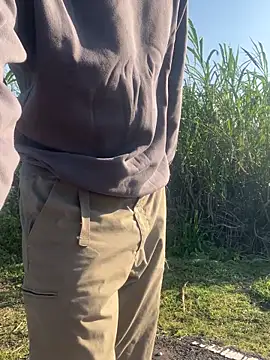 qaz23257 online show from December 16, 12:39 am