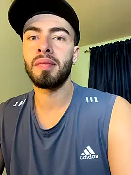 MaxDell online show from December 18, 6:42 am