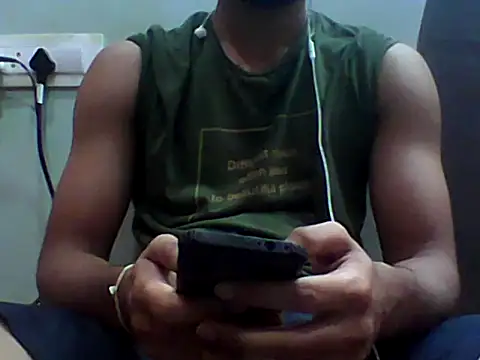 sunny26814 online show from March 6, 8:06 pm