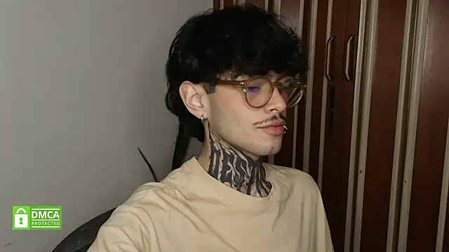 Mihail leroy online show from January 14, 2:27 am