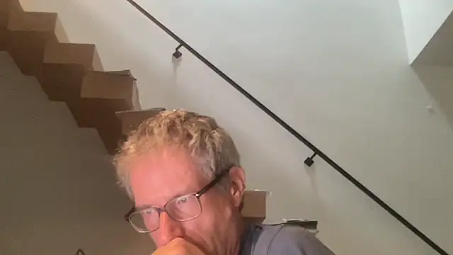 choupipat1 online show from September 18, 6:37 am