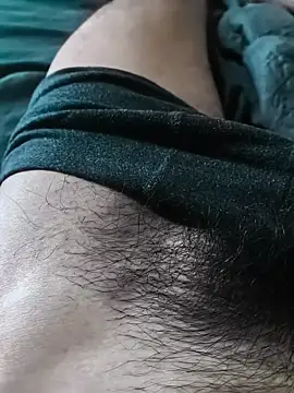 Yucsingl1 online show from April 13, 12:55 am