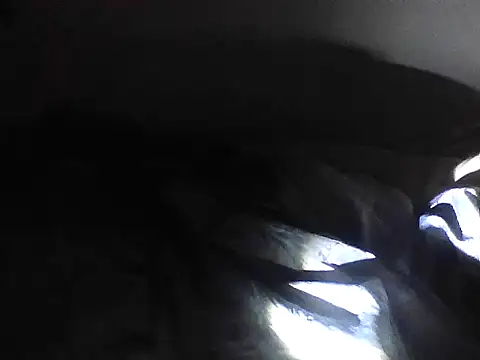 Wojtek150398 online show from October 27, 9:39 pm