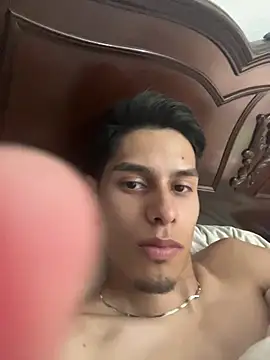 Miguel02ex online show from June 23, 4:43 pm