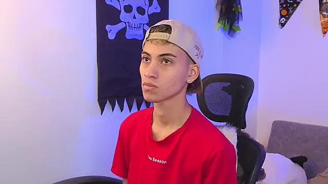 yulian vasquez online show from October 12, 12:32 pm