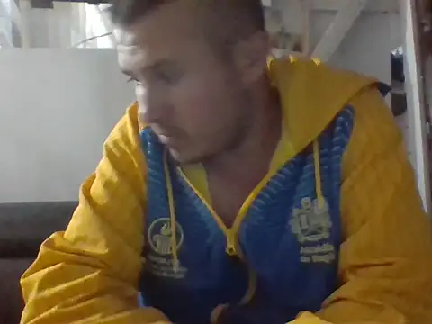 santiii   12 online show from March 22, 11:54 pm