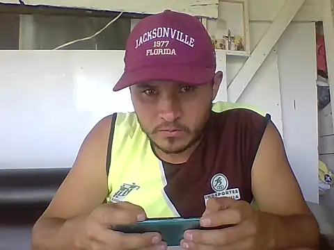 santiii   12 online show from April 11, 5:27 pm