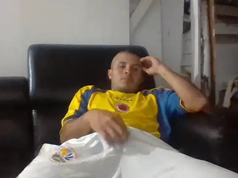 santiii   12 online show from March 19, 12:36 am